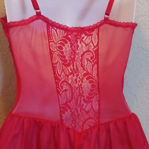 Sugar Thrillz Red Scarlet Lace Lingerie Size Medium - Picture 6 of 12